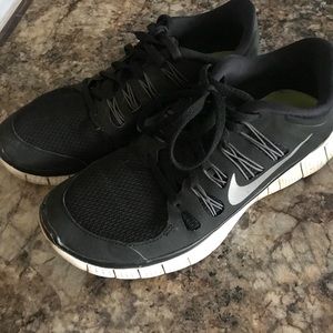Nike free run size 8.5
